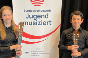 Die strahlenden Sieger Felizitas und Thien-An